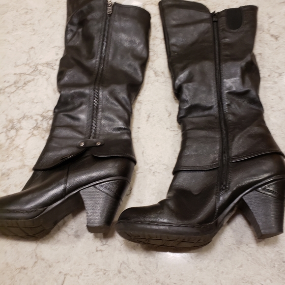 Vangelo heeled boots - Picture 2 of 3